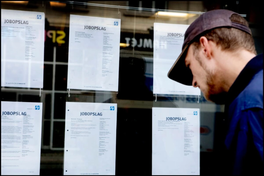 Tal fra Danmarks Statistik viser, at der i andet kvartal var 51.900 ledige stillinger i Danmark i det private.