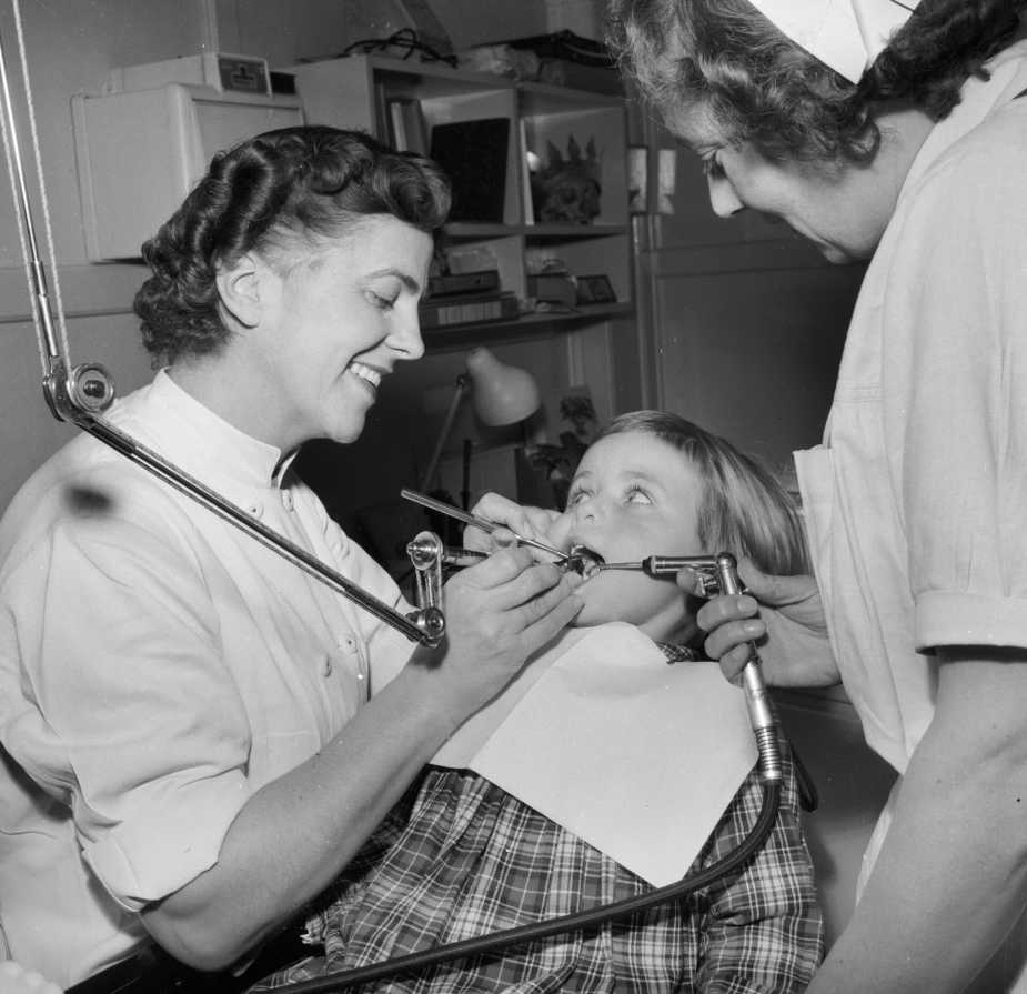 Retten til vederlagsfri børnetandpleje blev indført i 1972