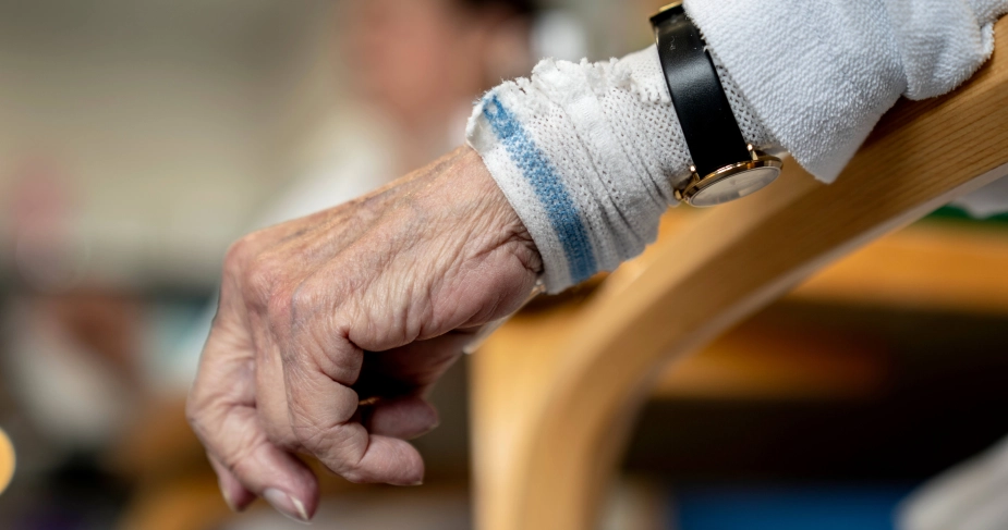 Seniorforsker Ditte Høgsgaard undrer sig over, hvorfor der ikke er praktiserende læger med i sundhedsrådene.