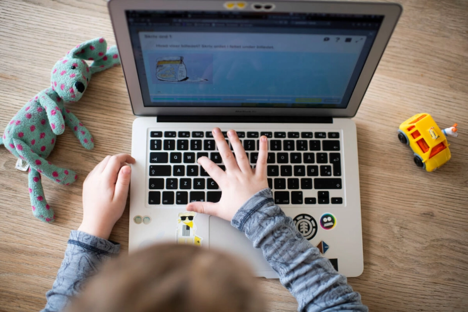 Flere kommuner har åbnet for onlineundervisning til børn med skolevægring