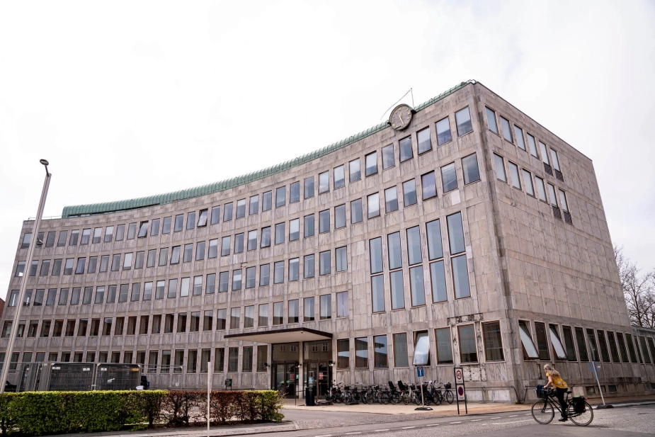 "Vi har bedt forvaltningen om omgående at gennemgå de 39 sager for at sikre en hurtig og faglig korrekt genoptagelse af sagerne," oplyser Skoleudvalget.