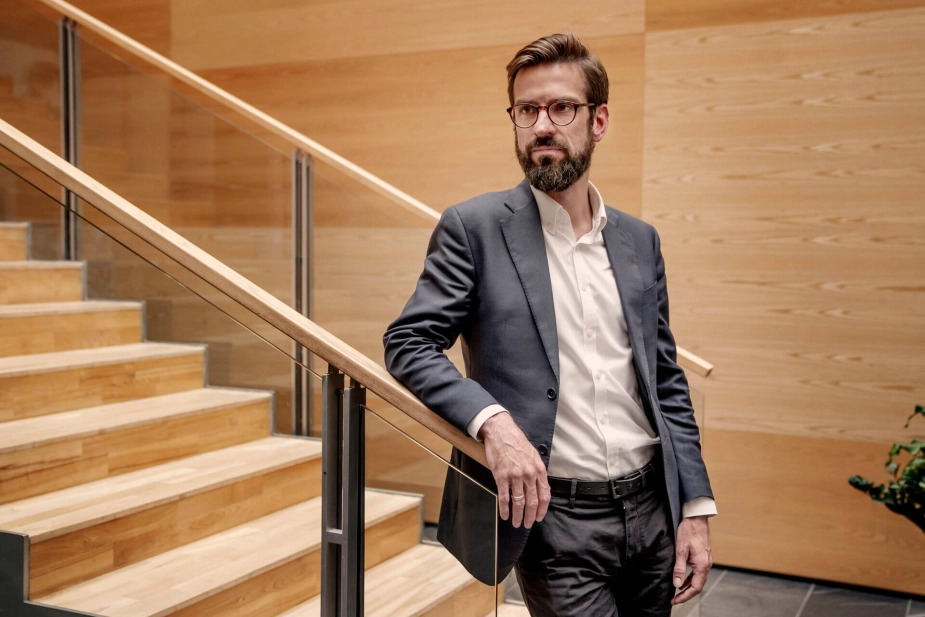 "Hvis kommunerne ikke læner sig godt og grundigt ind i opgaverne, er der risiko for, at vi får skabt en centraliseringsmaskine," siger KL-direktør Christian Harsløf.