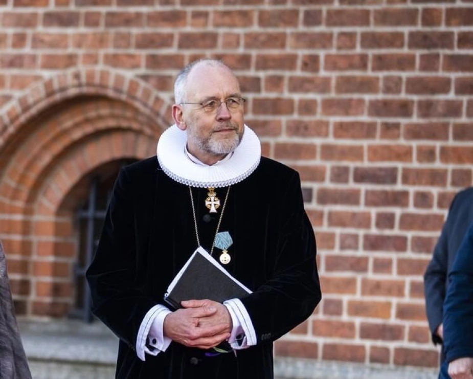 Aarhus Stift har brugt sin vetoret til at forhindre opsættelsen af en mobilmast. Biskop Henrik Wigh-Poulsen siger, at kirken varetager interesser for nogle meget gamle bygninger, som har ligget der i generationer. (Arkivfoto)