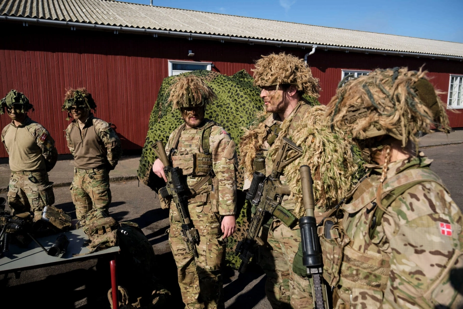 Soldaterne ved Almegårds Kaserne på Bornholm kan se frem til flere kollegaer i den kommende tid.