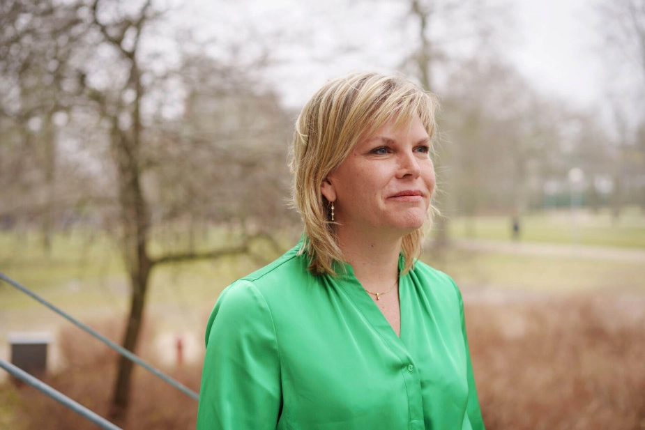 Pernille Beckmann (V), borgmester i Greve Kommune, er bekymret for at streaming af byrådsmøder vil udstille lokalpolitikerne online.