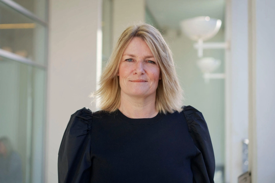 Birgit S. Hansen var socialdemokratisk borgmester i Frederikshavn, men hun stoppede midt i en valgperiode til fordel for et job i KL. Det skete efter en skandalesag omkring Frederikshavn Havn, men ifølge Birgit S. Hansen var der ingen sammenhæng.