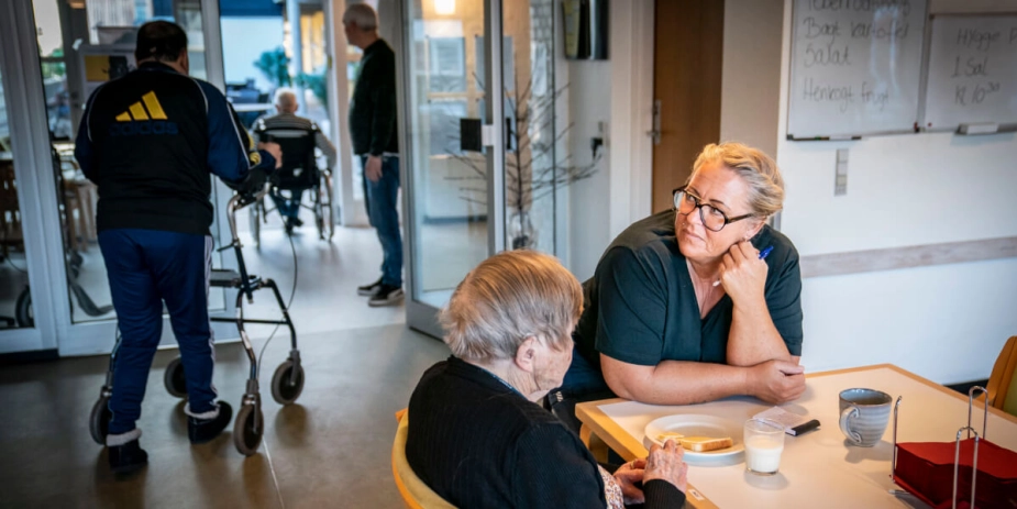 Kommunerne kan med fordel kigge deres brug af dokumentationssystemerne efter i sømmene, hvis man ønsker at bruge medarbejdernes tid mest effektivt, viser ny analyse.