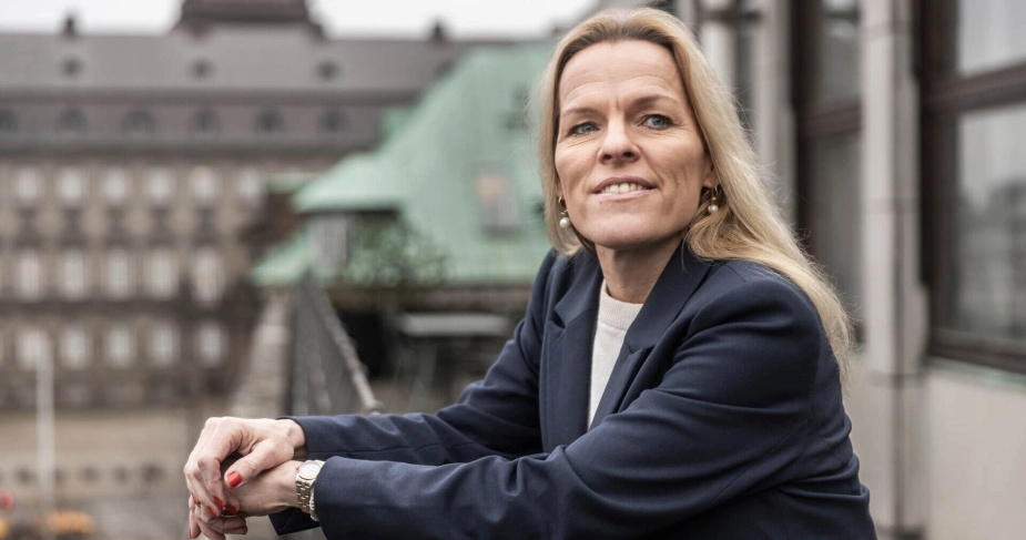 Arbejdet for at imødegå udfordringen med rekruttering af social- og sundhedsansatte skærpes i 2026, oplyser ældreministeren.