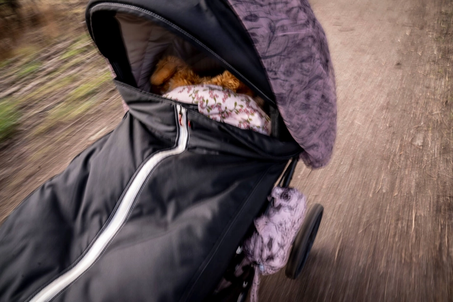 Børn og unge, der er udsat for børnefattigdom, har på en række parametre dårligere udvikling, trivsel og sundhed end andre børn.