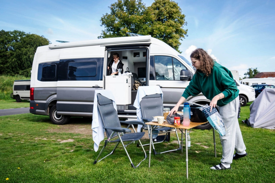Tyske turister på campingpladsen ved Charlottenlund Fort, torsdag den 15. september 2023.