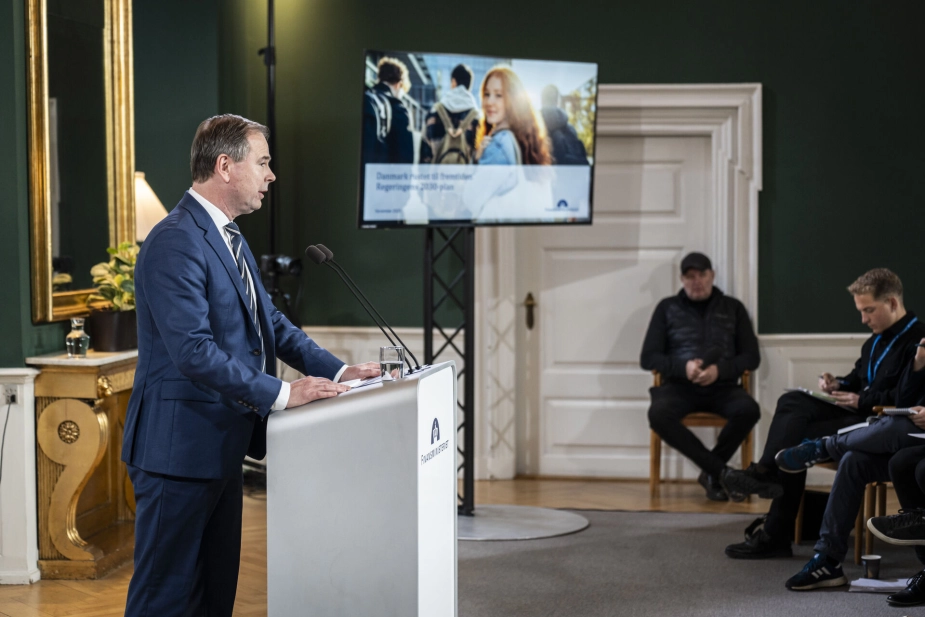 Finansminister Nicolai Wammen (S) siger, at borgmestrene skal glæde sig over, at de er sikret dækning af det demografiske træk frem til 2030, men ville ikke give mere konkrete løfter om hjælp til kommunerne med at reducere udgiftsvæksten på blandt andet det specialiserede socialområde.