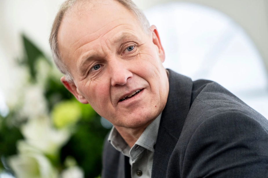 KL-formand Martin Damm advarer om, oppositionen er igang med at vælte nye bureaukratiske tiltag ned over kommunerne ved forhandlingerne om den nye ældrelov.