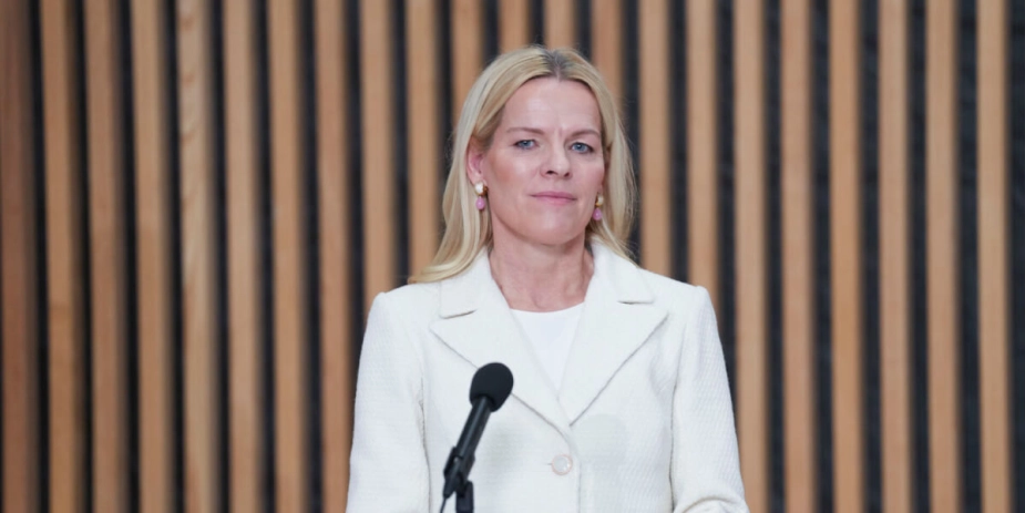 Ældreminister Mette Kierkgaard (M), som her præsenterede regeringens udspil til en ældrereform i januar, lover nu, efter kritik, aftalekredsen, at de vil blive inddraget i yderligere drøftelser inden fremsættelse af lovene.