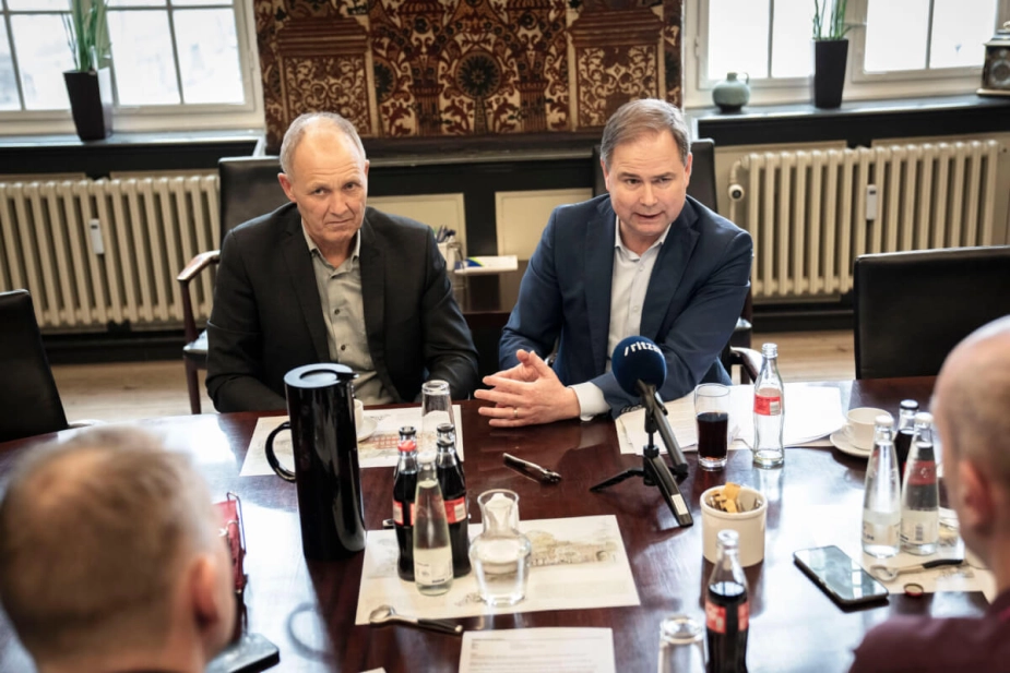 Handicapsagsbarometret peger på fejl i hver anden sag. For nylig lagde regering og KL ellers op til at droppe det.