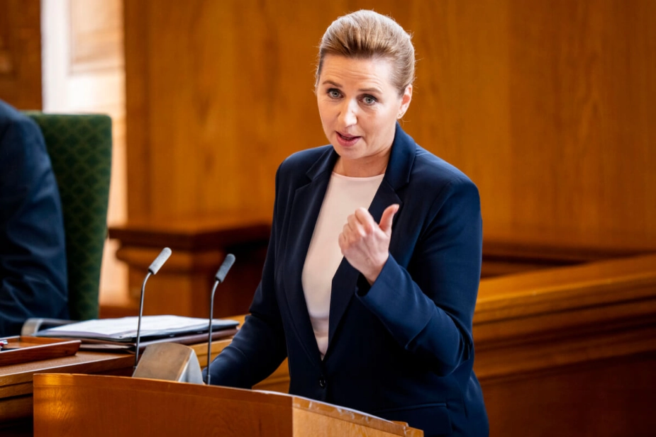 Opioider er euforiserende stoffer, der er betydelig farligere end kokain, understregede statsministeren.