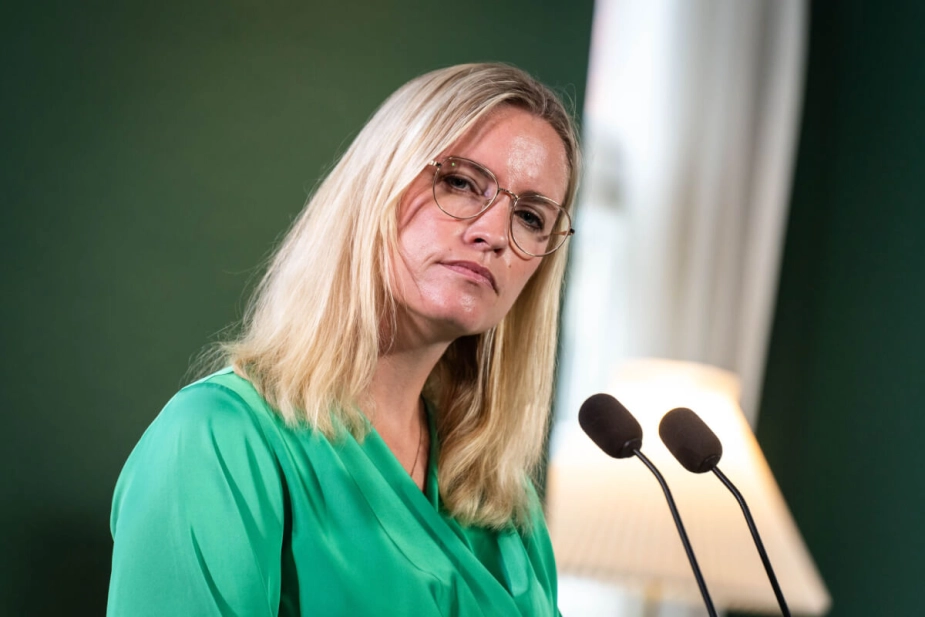 Økonomiminister Stephanie Lose (V) præsenterede fredag regeringens nye Økonomisk Redegørelse med en opjustering af det kommunale skattegrundlag.