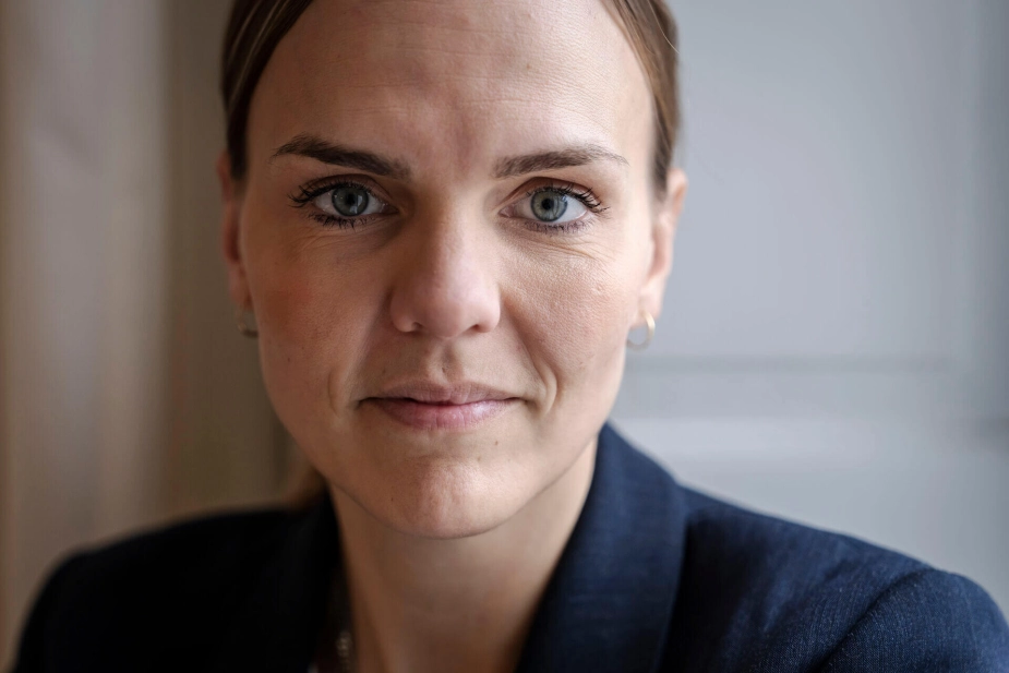 Digitaliseringsminister Caroline Stage samler eksperter og offentlige og private aktører for at udpege mulige AI-storskalaprojekter.