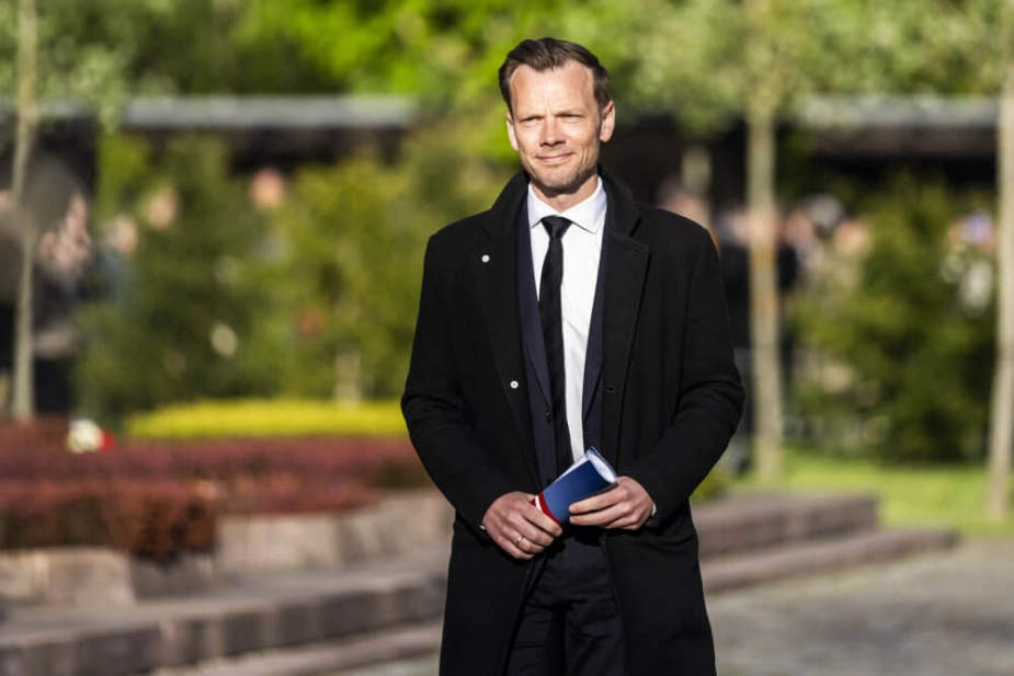 Justitsminister Peter Hummelgaard (S) vil gøre op med en tendens til, at flere offentligt ansatte bliver truet eller overfaldet på deres job. (Arkivfoto).