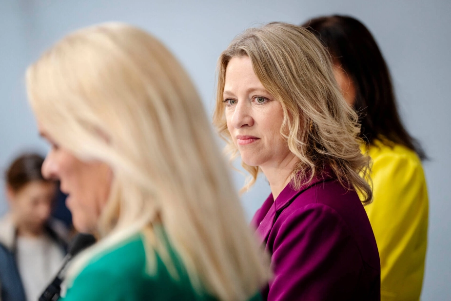 Det bliver svært for socialminister Sophie Hæstorp Andersen at lande en aftale om en specialeplan og en ny takstmodel inden sommer.