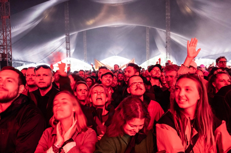"Jeg synes ikke, at vi kan forsvare at bruge så mange penge på en festival, mens vi skal spare på de svageste," siger magistratsmedlem i Aarhus Kommune, Jakob Søgaard Clausen (DD).