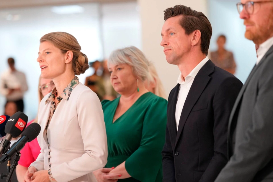 Ane Halsboe og Kaare Dybvad afviste kritikken fra blandt andet Vestegnen og fremhævede, at den nye ordning stiller klare krav til overenskomster og arbejdsvilkår.