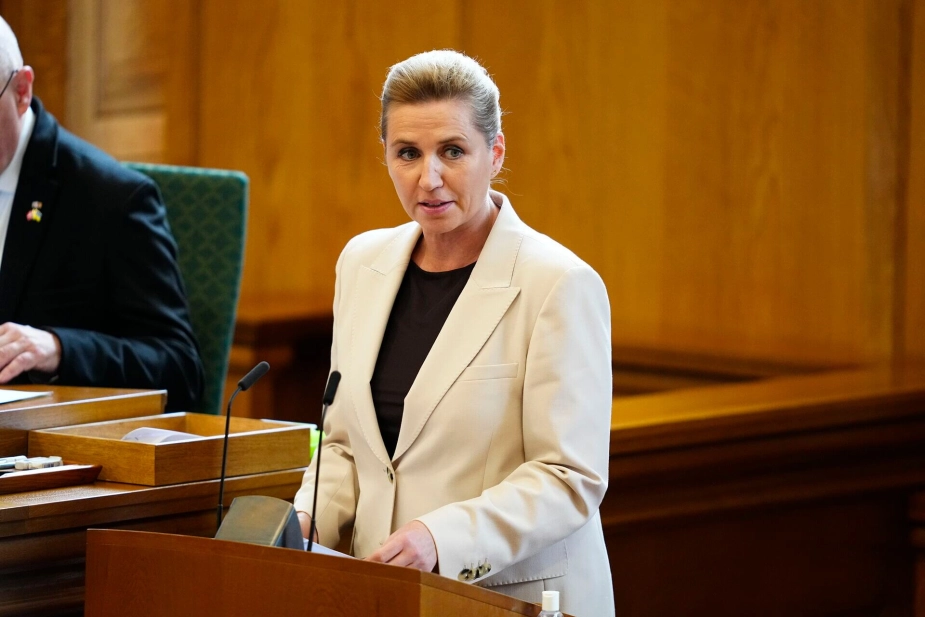 Få et overblik over lovprogrammet her.