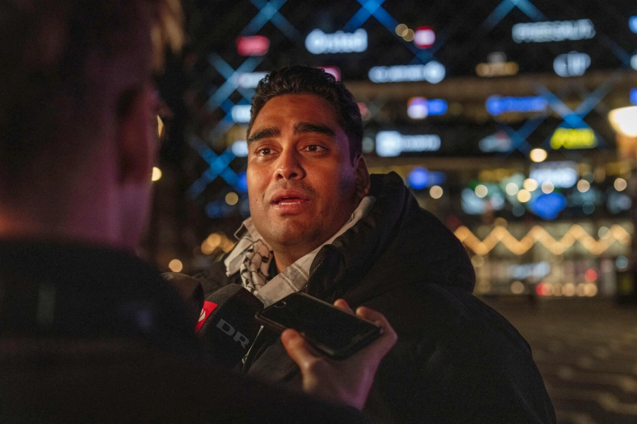 Sikandar Siddique fastholder, at alt er foregået efter bogen i sagen om politikerens bopæl.