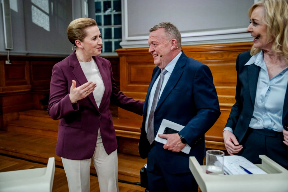 Mette Frederiksen (S) er ikke alene om at vil indføre et nationalt sprøjteforbud på de sårbare grundvandsdannende områder. Det samme er Lars Løkke Rasmussen (M) og Mona Juul (K) klar til.