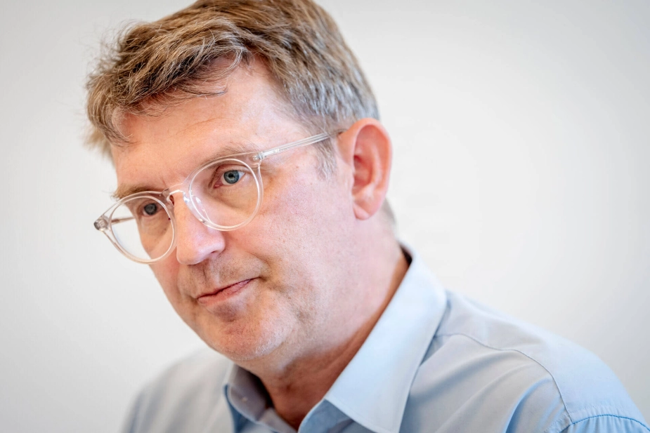 "Det har været svære forhandlinger, for ikke alle partier ved bordet har været lige optagede af at sikre rammerne for, at miljø og fødevareproduktion kan gå hånd i hånd," skriver Troels Lund Poulsen i et opslag på Facebook.