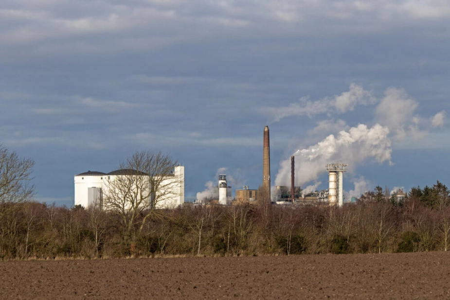 Nakskov Sukkerfabrik var et væsentligt argument for at bygge en ny gasledning, men nu lukker fabrikken. (Arkivfoto).
