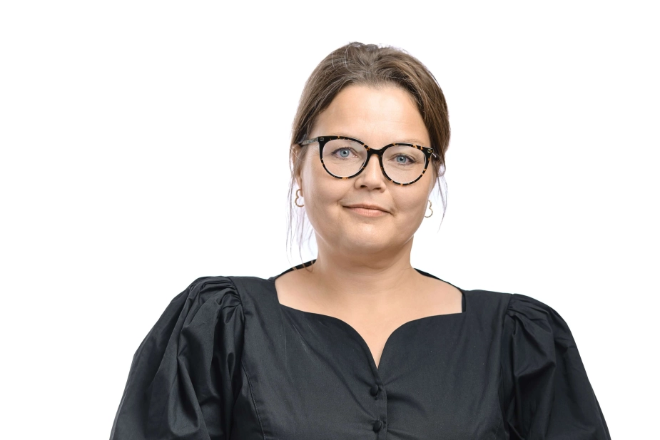 Det har ikke været muligt for Energinet at give Faaborg-Midtfyn Kommune klar besked om nattilslutning for vedvarende energiprojekter. Det er ikke godt nok, mener borgmester Anstina Krogh (S), der nu vil gå direkte til selskabet.