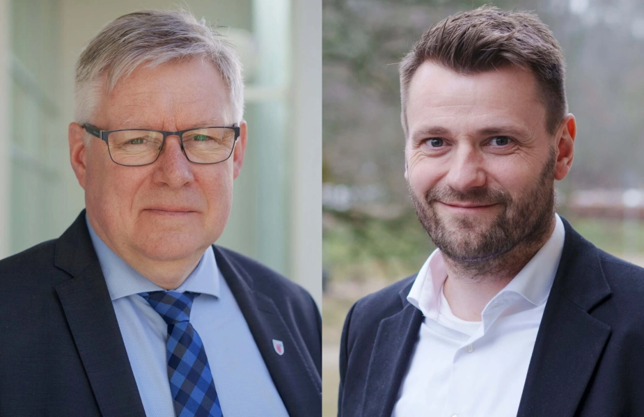 De to genvalgte borgmestre Søren Smalbro (tv.) og Michael Stegger Jensen (th.) deler ud af deres erfaringer og råd til de nye byrådspolitikere og borgmestre.