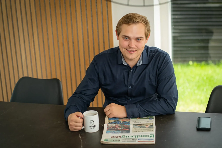 Endnu en gang har kommunernes likviditet slået rekord og steg med godt tre milliarder fra 2024 til 2025. Der er brug for et opgør med den måde, kommunerne finansieres på, mener Carl Andersen, indenrigsordfører for Liberal Alliance.