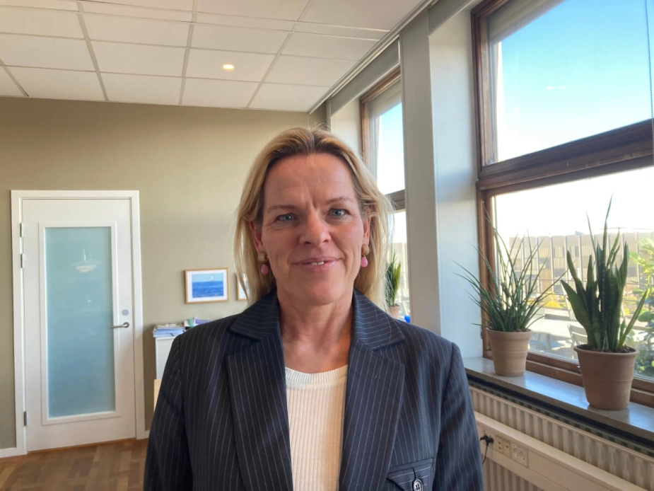 Ældreminister Mette Kierkgaad (M) fra sit kontor i Social-, Bolig- og Ældreministeriet lige efter et interview med NB-Ældre om detaljerne i den nye ældrelov.