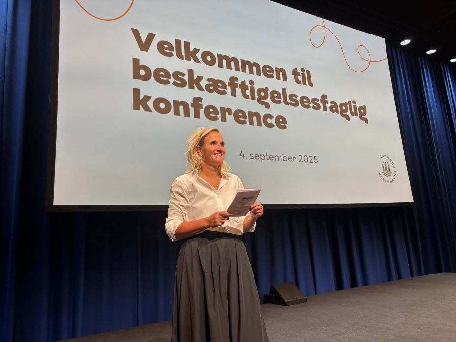 Jobcenterchef Maria Bødker Boje understreger på den fælles fagdag, at fagligheden hos medarbejderne er afgørende for at lykkes med indsatsen for udsatte københavnere.