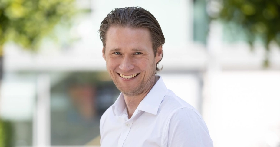 Jakob Slot Schmidt, senior- og sundhedschef i Middelfart Kommune, råder andre kommuner til at have fokus på arbejdsgangene, hvis de vil undgå stigninger i forebyggelige indlæggelser.