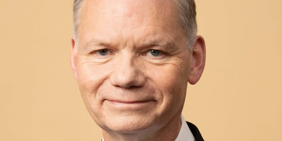 “Jeg synes ikke, at vi i forhandlingerne har fået ordentlige svar på, om det er realistisk at stille så mange krav til firmaerne," siger Danmarksdemokraternes sundhedsordfører, Jens Henrik Thulesen Dahl.