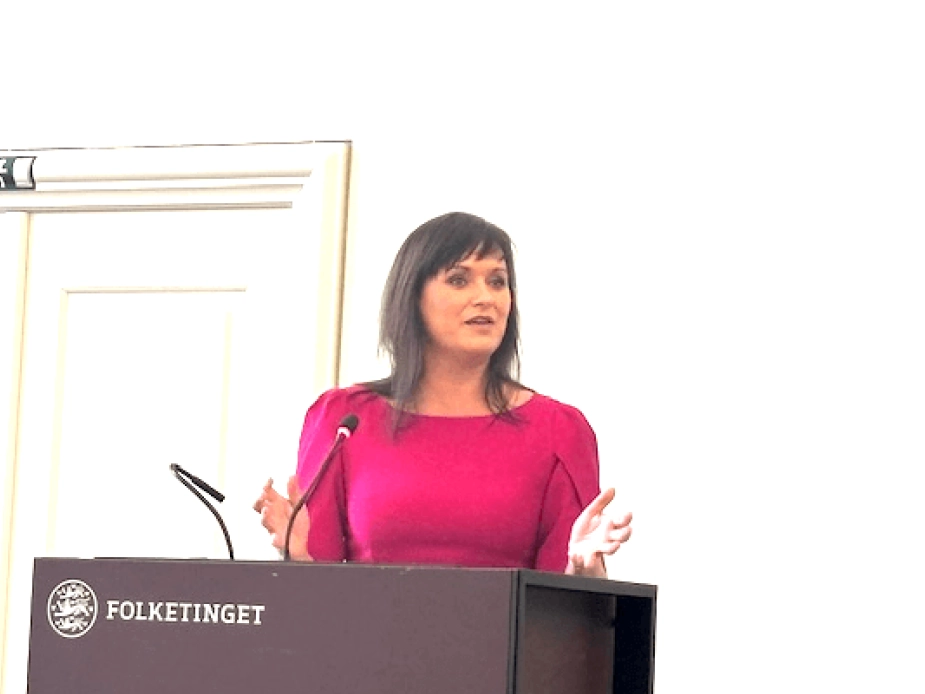 Indenrigsminister Sophie Løhde (V) italesatte ved en høring i Folketinget stort set alle de svagheder, som er i udligningsreformen fra 2020. Det er ifølge chefredaktør Arne Ullums analyse ikke tilfældigt, at ministeren har et ønske om at lægge afstand til 2020-reformen.