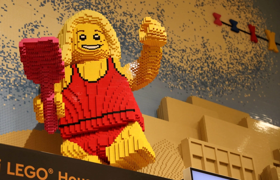 Legetøjsgiganten Lego med hovedsæde i Billund sender i 2026 nok engang kommunen til tops på listen over de kommuner, som har den største fremgang i indtægter fra selskabsskat.