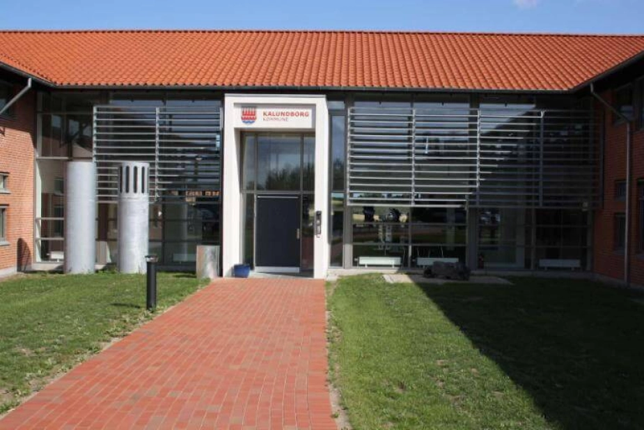 Med nyt initiativ holder administrationen i Kalundborg Kommune efter nytår lukket om fredagen.