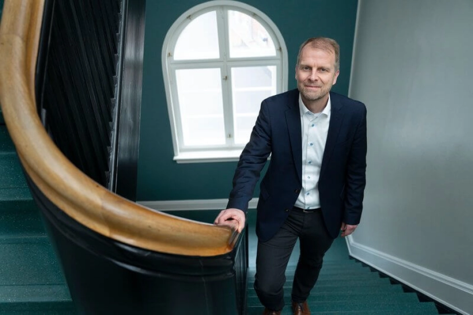 Når stillingen som erhvervsdirektør nedlægges i Aalborg, rykker kommunaldirektør Tommy Christiansen tættere på arbejdet med erhvervsudviklingen.