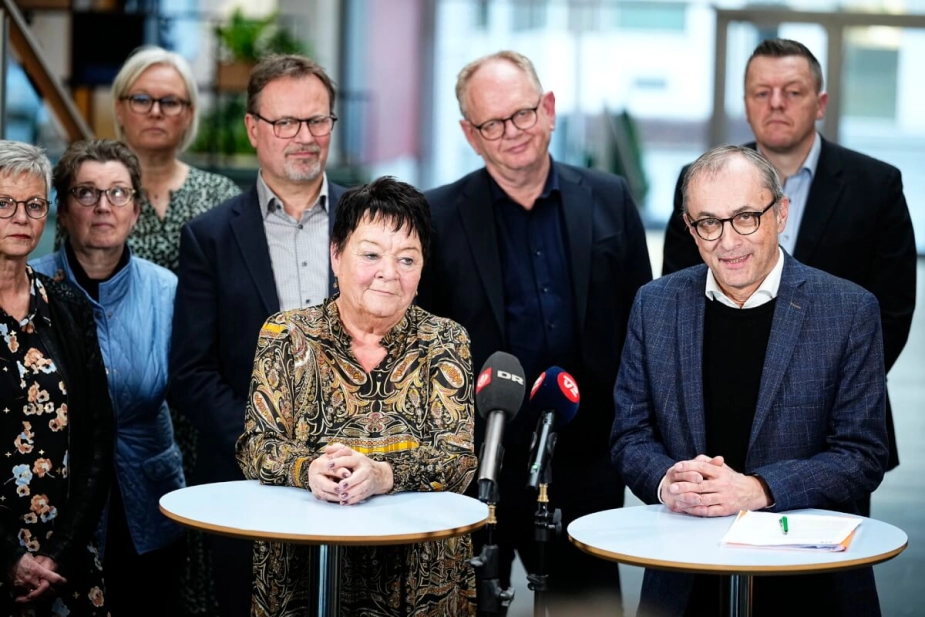 Både KL's fagbevægelsens chefforhandler var glade for, at de kommunalt ansatte får solide lønstigninger.